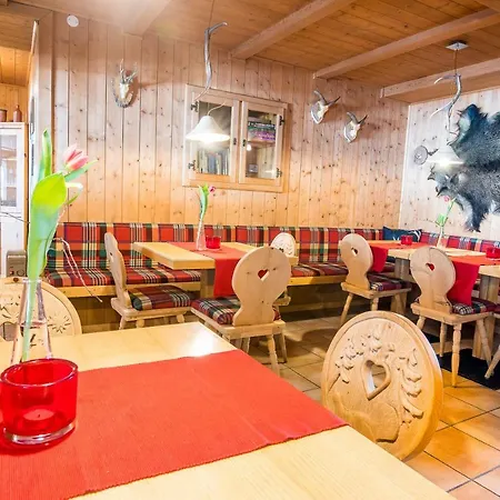 Zum Hotell 3*